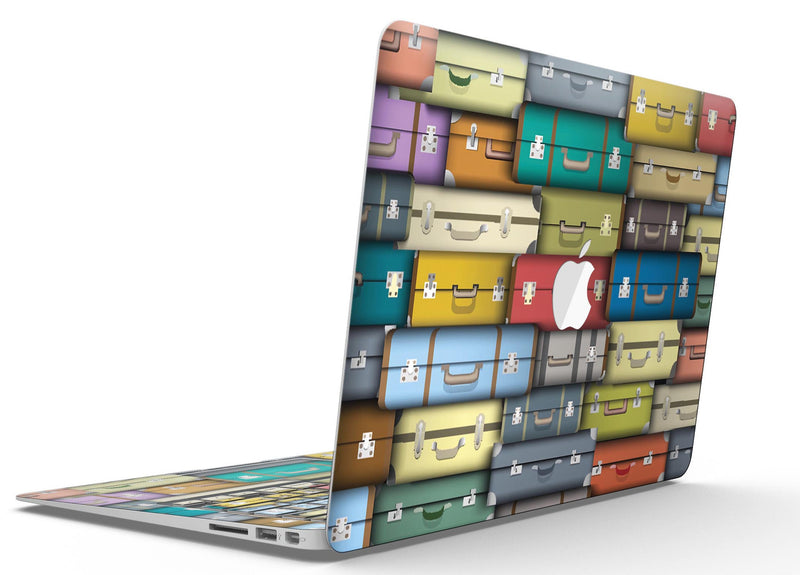Multicolored_Traveling_Suitcases_-_13_MacBook_Air_-_V4.jpg