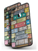 Multicolored_Traveling_Suitcases_-_iPhone_7_Plus_-_FullBody_4PC_v4.jpg