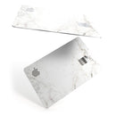 Natural White Marble Surface - Premium Protective Decal Skin-Kit for the Apple Credit Card