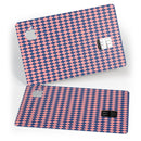 Navy and Coral Checkerboard Pattern - Premium Protective Decal Skin-Kit for the Apple Credit Card