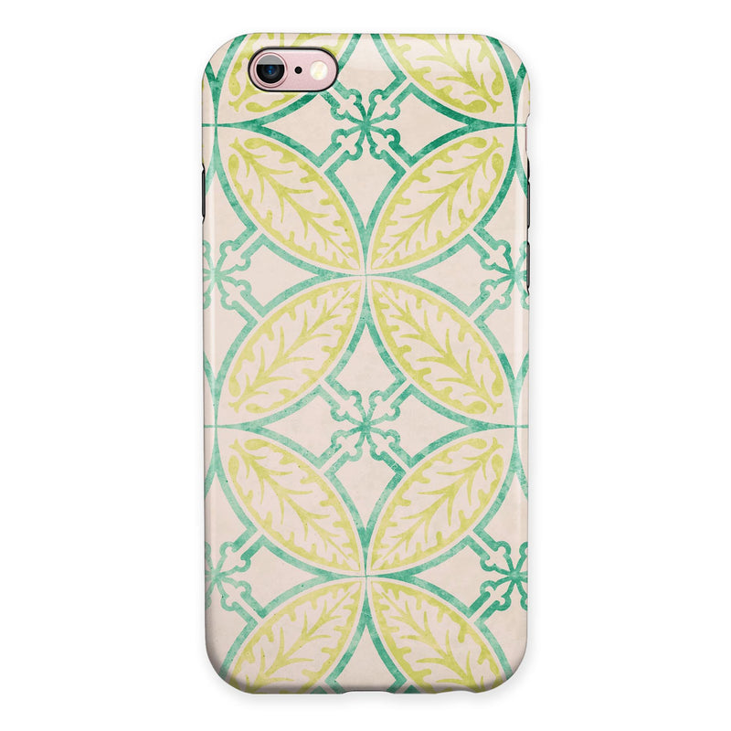 Oversized Green and Yellow Overlapping Circles iPhone 6/6s or 6/6s Plus 2-Piece Hybrid INK-Fuzed Case