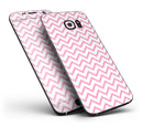 Pale_Pink_and_White_Chevron_-_Galaxy_S7_Edge_-_V4.jpg