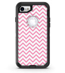 Pale_Pink_and_White_Chevron_iPhone7_Defender_V1.jpg