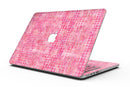 Pink Textured Triangle Pattern - MacBook Pro with Retina Display Full-Coverage Skin Kit