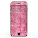 Pink_Textured_Triangle_Pattern_-_iPhone_6s_-_Sectioned_-_View_11.jpg