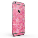 Pink_Textured_Triangle_Pattern_-_iPhone_6s_-_Sectioned_-_View_1.jpg