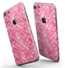 Pink_Watercolor_Quatrefoil_-_iPhone_7_-_FullBody_4PC_v3.jpg