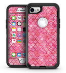 Pink_Watercolor_Quatrefoil_iPhone7_Defender_V2.jpg