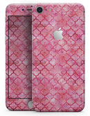 Pink Watercolor Quatrefoil - Skin-kit for the iPhone 8 or 8 Plus