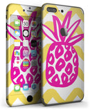 Pink_and_Yellow_Pineapple_-_iPhone_7_Plus_-_FullBody_4PC_v3.jpg