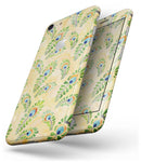 Rainbow Watercolor Peacock Feathers - Skin-kit for the iPhone 8 or 8 Plus