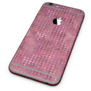 Red_Textured_Triangle_Pattern_-_iPhone_6s_-_Sectioned_-_View_9.jpg