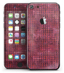 Red_Textured_Triangle_Pattern_-_iPhone_7_-_FullBody_4PC_v2.jpg
