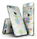 Retro_Blue_Pineapples_-_iPhone_7_Plus_-_FullBody_4PC_v2.jpg