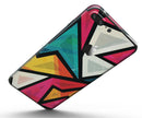 Retro_Vector_Sharp_Shapes_-_iPhone_7_Plus_-_FullBody_4PC_v5.jpg