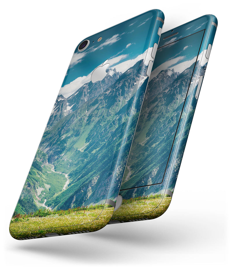 Scenic Mountaintops - Skin-kit for the iPhone 8 or 8 Plus