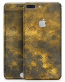Scratched Gold Standard V1 - Skin-kit for the iPhone 8 or 8 Plus