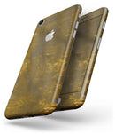 Scratched Golden Pattern - Skin-kit for the iPhone 8 or 8 Plus