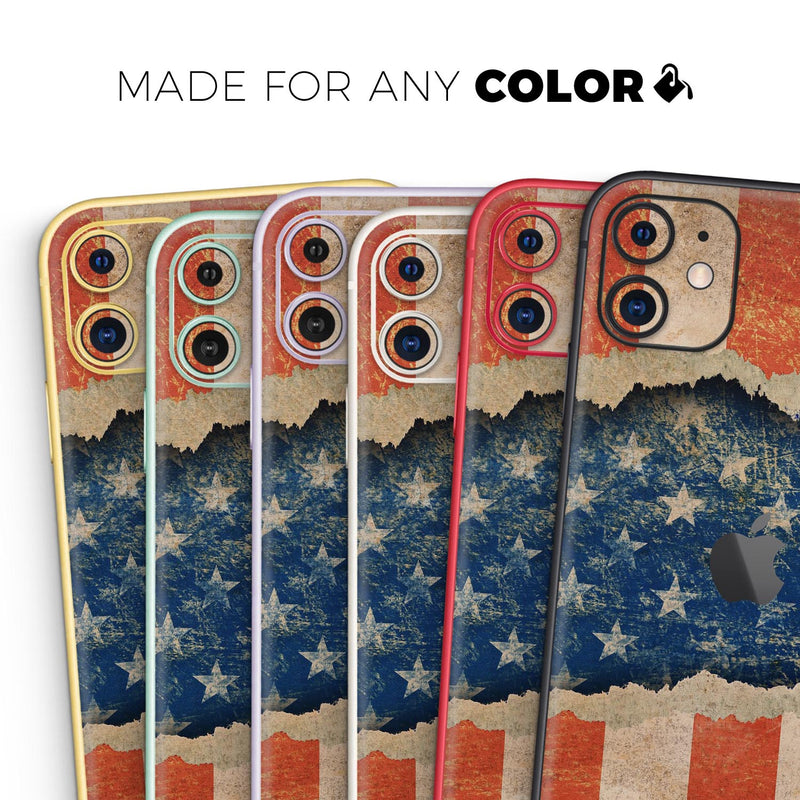 Scratched Surface Peeled American Flag // Skin-Kit compatible with the Apple iPhone 14, 13, 12, 12 Pro Max, 12 Mini, 11 Pro, SE, X/XS + (All iPhones Available)