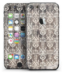 Scratched_and_Grungy_Royal_Pattern_-_iPhone_7_-_FullBody_4PC_v2.jpg