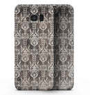 Scratched and Grungy Royal Pattern - Samsung Galaxy S8 Full-Body Skin Kit
