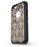 Scratched_and_Grungy_Royal_Pattern_iPhone7_Defender_V3.jpg