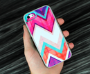 The Elegant Golden Swirls Skin Set for the iPhone 5-5s Skech Glow Case