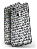 Semi-Circle_Glyphics_with_Translucent_Backing_-_iPhone_7_Plus_-_FullBody_4PC_v4.jpg