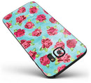 Shabby_Chic_Flowers_over_Aqua_Watercolor_Pattern_-_Galaxy_S7_Edge_-_V2.jpg