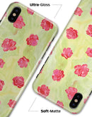 Shabby Chic Flowers over Light Green Watercolor Pattern - iPhone X Clipit Case