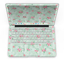 Shabby Chic Watercolor Holly Pattern V2 - MacBook Pro with Retina Display Full-Coverage Skin Kit