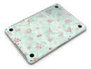 Shabby Chic Watercolor Holly Pattern V2 - MacBook Pro with Retina Display Full-Coverage Skin Kit