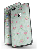 Shabby_Chic_Watercolor_Holly_Pattern_V2_-_iPhone_7_Plus_-_FullBody_4PC_v4.jpg