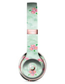 Shabby Chic Watercolor Holly Pattern V2 Full-Body Skin Kit for the Beats by Dre Solo 3 Wireless Headphones