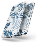 Shades of Blue Whispy Feathers - Skin-kit for the iPhone 8 or 8 Plus