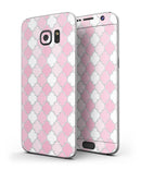 Shades_of_Pink_Quatrefoil_-_Galaxy_S7_Edge_-_V3.jpg?