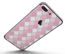 Shades_of_Pink_Quatrefoil_-_iPhone_7_Plus_-_FullBody_4PC_v5.jpg