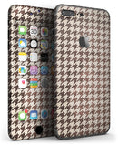 Sharp_Brown_and_Tan_Pattern_-_iPhone_7_Plus_-_FullBody_4PC_v3.jpg