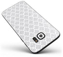 Silver_Glitter_and_White_Quatrefoil_-_Galaxy_S7_Edge_-_V2.jpg