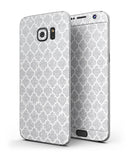 Silver_Glitter_and_White_Quatrefoil_-_Galaxy_S7_Edge_-_V3.jpg?