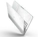 Silver_and_White_Unfocused_Sparkle_Orbs_-_13_MacBook_Pro_-_V9.jpg