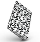 Slate_Black_5_Leaf_Clovers_-_13_MacBook_Pro_-_V2.jpg