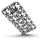 Slate_Black_5_Leaf_Clovers_-_Galaxy_S7_Edge_-_V1.jpg?