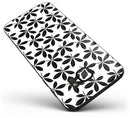 Slate_Black_5_Leaf_Clovers_-_Galaxy_S7_Edge_-_V2.jpg