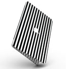 Slate_Black_Bold_Hoizontal_Lines_-_13_MacBook_Pro_-_V2.jpg
