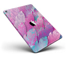 Spectral Vector Feathers - iPad Pro 97 - View 1.jpg