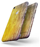 Splattered 42521 Absorbed Watercolor Texture - Skin-kit for the iPhone 8 or 8 Plus