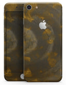 Stained Gold and Gray Circles  - Skin-kit for the iPhone 8 or 8 Plus