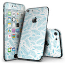 Teal_Zendoodle_Feathers_-_iPhone_7_-_FullBody_4PC_v1.jpg