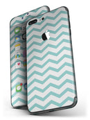 Teal_and_White_Jagged_Chevron_-_iPhone_7_Plus_-_FullBody_4PC_v4.jpg